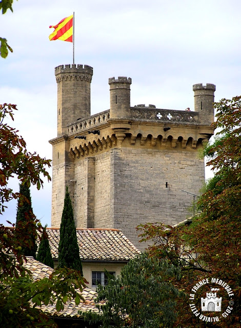 UZES (30) - Château ducal