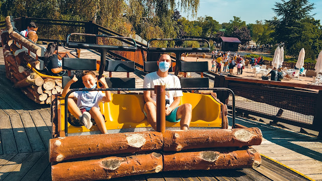 Parc d'attractions la mer de sable