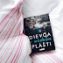 Recenzia: Dievča v modrom plášti - Monica Hesse