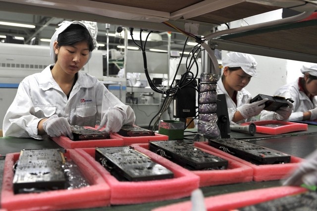 Apple's Headache Does Not Recognize: A Worker Has Suicide at the iPhone X Production Facility!