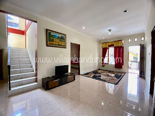 Villa RSBR 6 ( Private Pool & Halaman ) Cikole