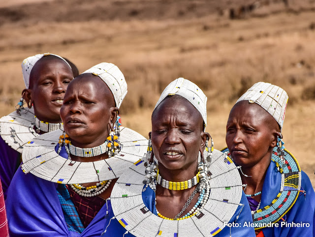 Aldeia Masai na Tanzânia
