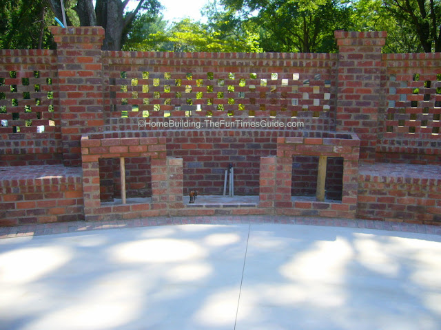 Brick Laminate Picture: Brick Garden Wall Designs