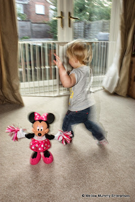 Running around with Cheerin Minnie Mouse