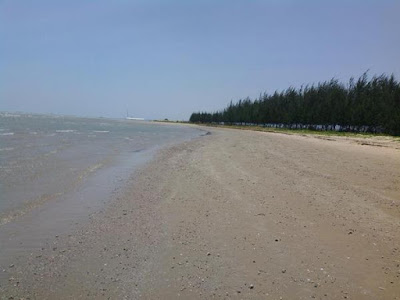 Wisata Pantai Pasir Putih Nan Luas di Rembang Pantai Karang Jahe, Wisata Pantai Pasir Putih Nan Luas di Rembang