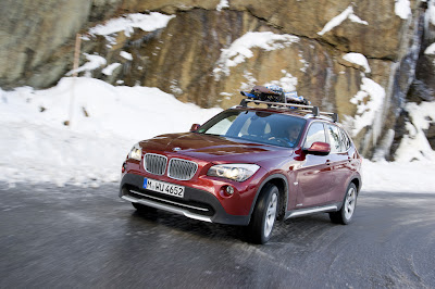 2011 BMW X1 Images