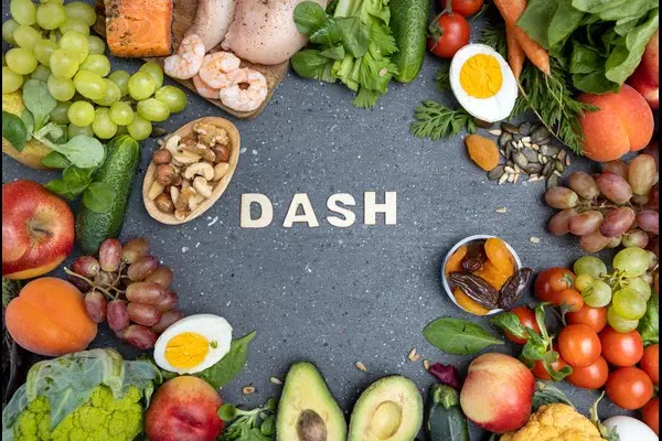 A variety of colorful fruits and vegetables, representing the heart-healthy DASH diet.