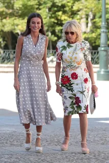 Queen letizia of spain and Dr. Jill Biden wearing espadrilles