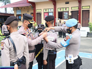 Kapolres Soppeng AKBP. Santiaji Kartasasmita, S. I. K. SH. MH Inspektur Upacara Penerimaan Siswa Latihan Kerja