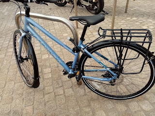 Stolen Bicycle - Ridgeback Velocity disc