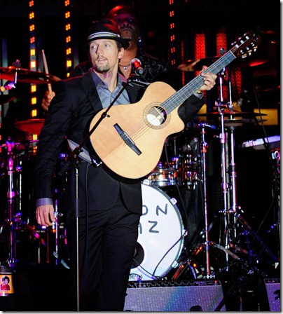 Jason Mraz - 2010 - Andre Agassi Foundation's Grand Slam For Children Benefit Concert (02)