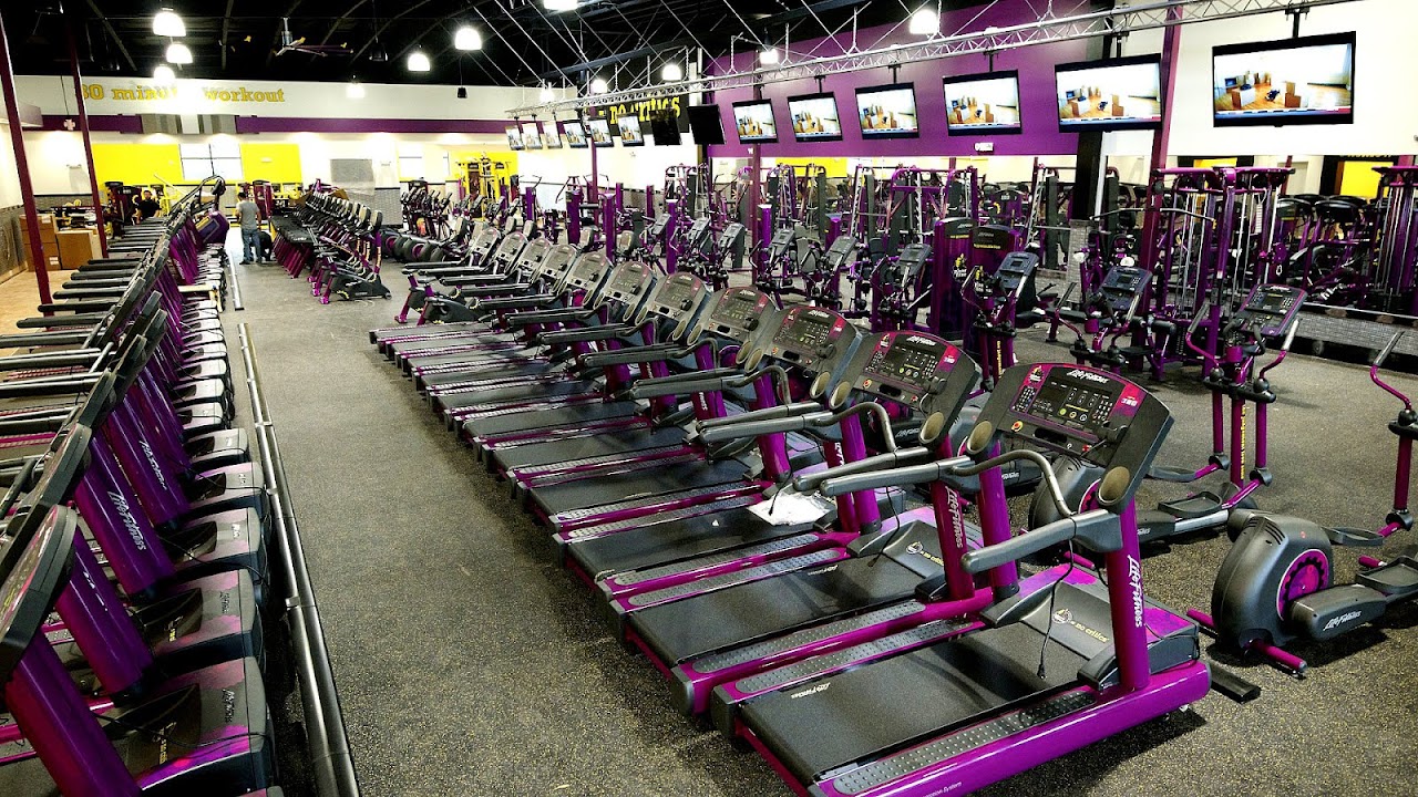 Exercise Equipment At Planet Fitness