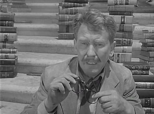 The Twilight Zone - s01e08 - Time Enough at Last 2