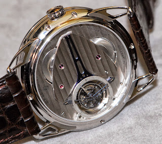 Calibre DB 2519 De Bethune