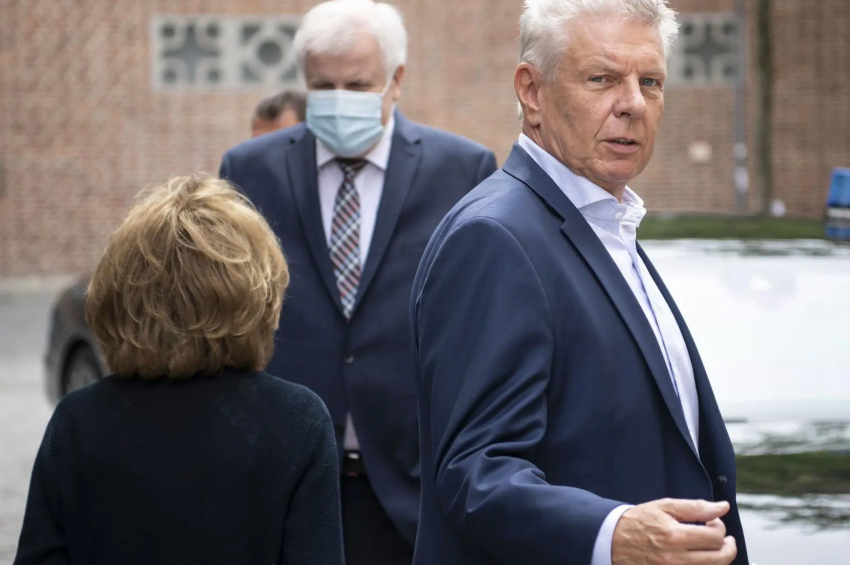 Dieter Reiter, prefeito de Munique: cidade está em alerta na véspera de Conferência de Segurança que contará com presença de autoridades internacionais (Foto: EFE/EPA/LUKAS BARTH-TUTTAS)