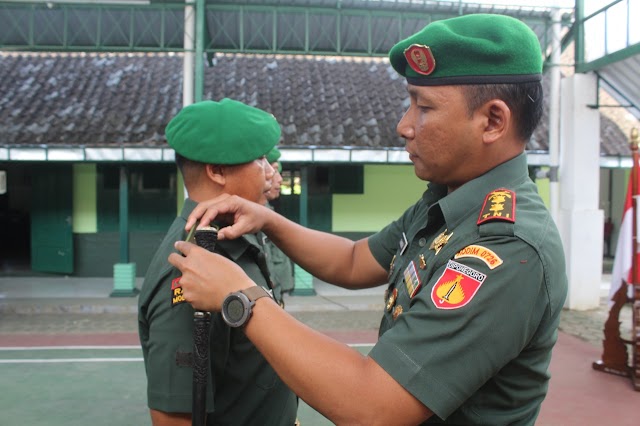 DANDIM 0726/SUKOHARJO LANTIK 27 PERSONEL NAIK PANGKAT PERIODE 1 APRIL 2019