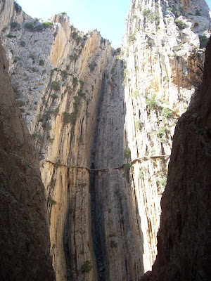 El Caminito del Rey desde un balc n del tunel