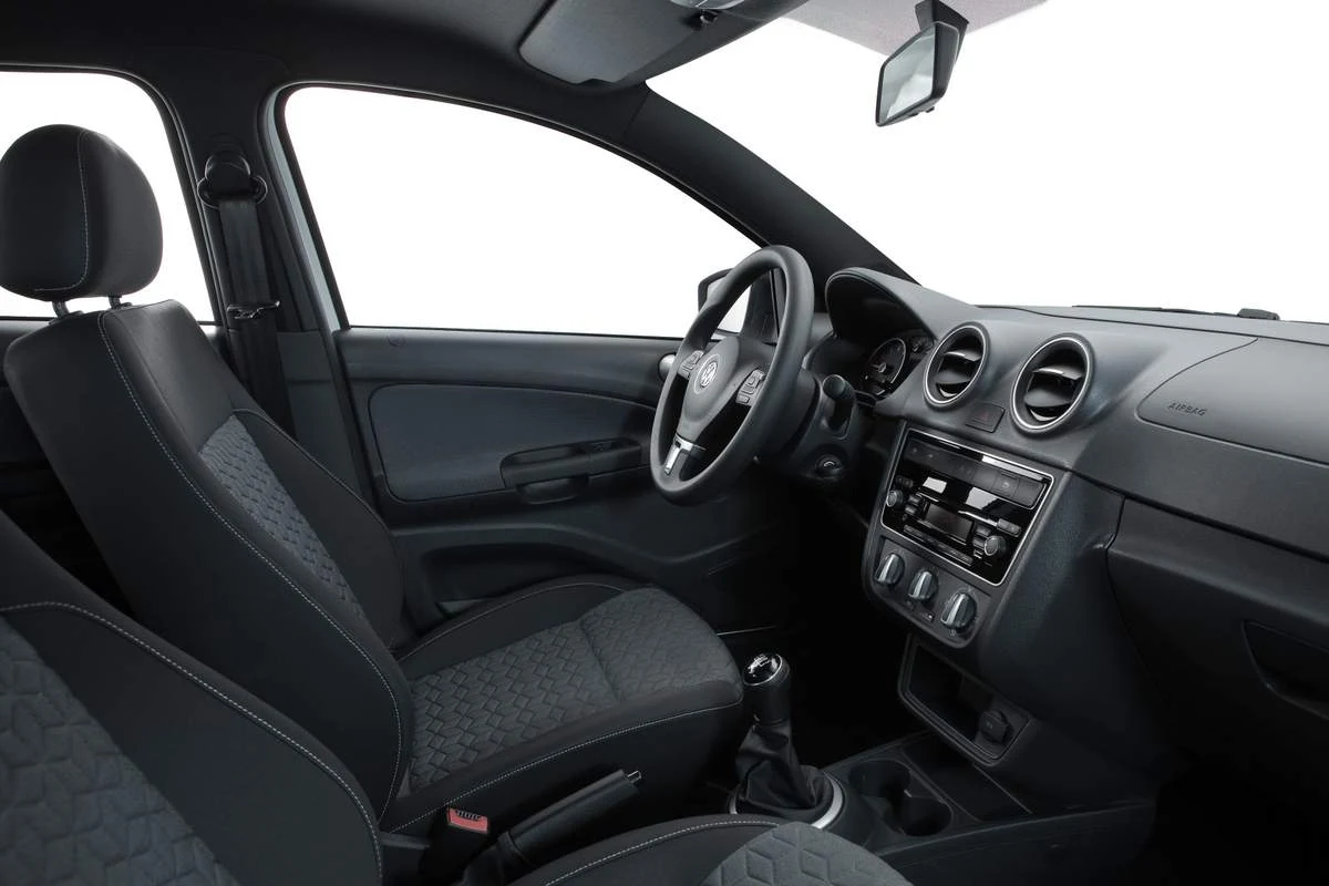 Novo VW Gol Track 2014 - interior