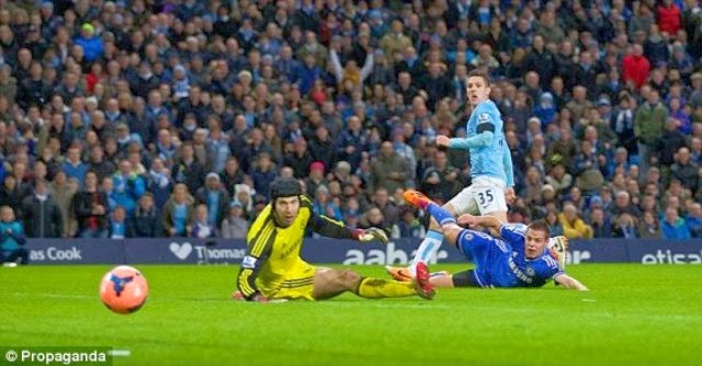  FA Cup: Ciyaartii maskaxda waa dhammaatay Pellegrini oo ka tirsaday Mourinho + Sawirro