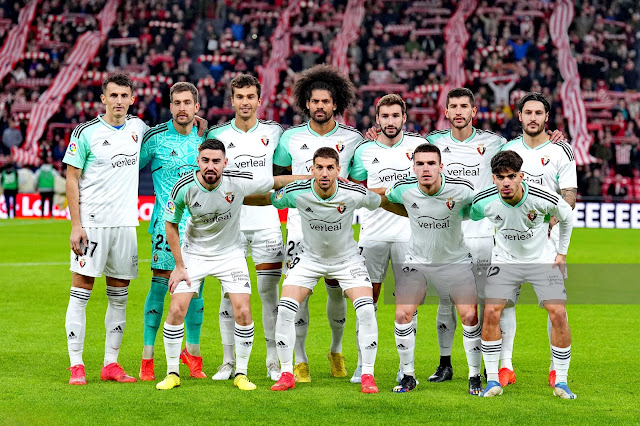 CLUB ATLÉTICO OSASUNA. Temporada 2022-23. Ante Budimir, Aitor Fernández, Lucas Torró, Aridane, Jon Moncayola, David García, Juan Cruz. Moi Gómez, Darko Brašanac, Diego Moreno, Abde. ATHLETIC CLUB DE BILBAO 0 CLUB ATLÉTICO OSASUNA Lunes 09/01/2023, 21:00 horas. Campeonato de Liga de 1ª División, jornada 16. Bilbao, Vizcaya, estadio San Mamés: 39.216 espectadores. GOLES: no hubo.