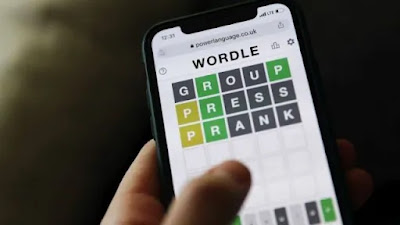 ووردل Wordle.. ابتكرها لنفسه فأصبحت أشهر لعبة كلمات في العالم
