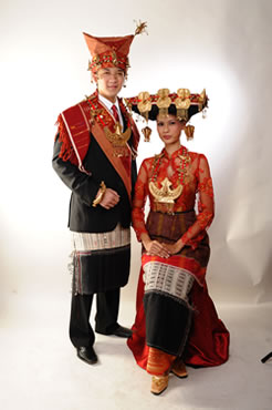 wedding dress colection Batak  Karo Wedding Dress