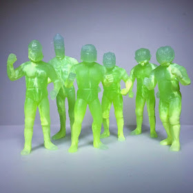 Glow in the Dark Swirled Bounty Wrestlers Bootleg Star Wars Resin Figures by Healeymade