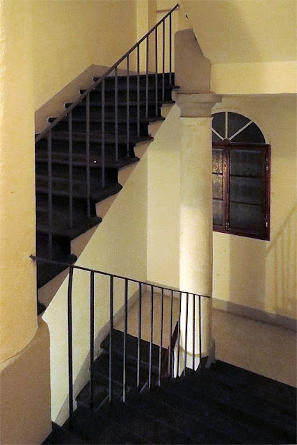 Stairwell, Via Maggi, Livorno