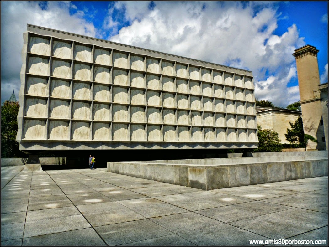 Beinecke Rare Book and Manuscript Library