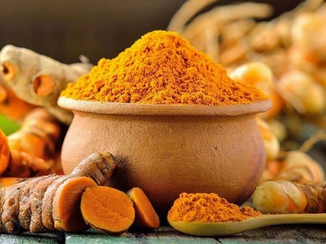5 طرق لاستخدام الكركم للعناية بالبشرة