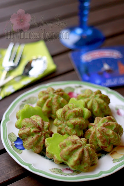 Our Journey Begins: Kuih Cara Manis