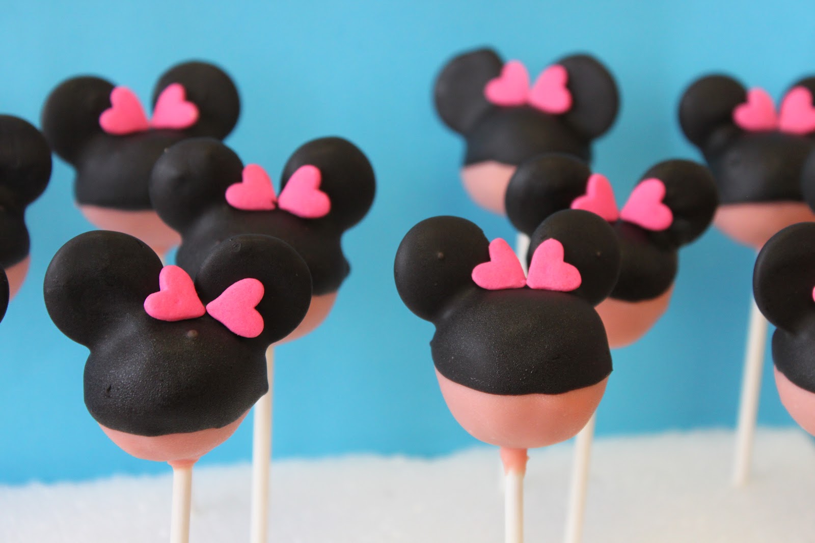 how to make minnie mouse cake pops Name: Sweets for the Sweet by Linda