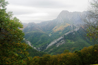 Vista del Tiatordos desde el camino