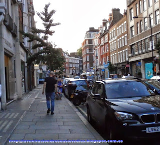 Caminando por Marylebone High Street.