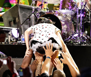 Katy Perry Butt Get Grabs at Vans Warped Tour 15th Anniversary