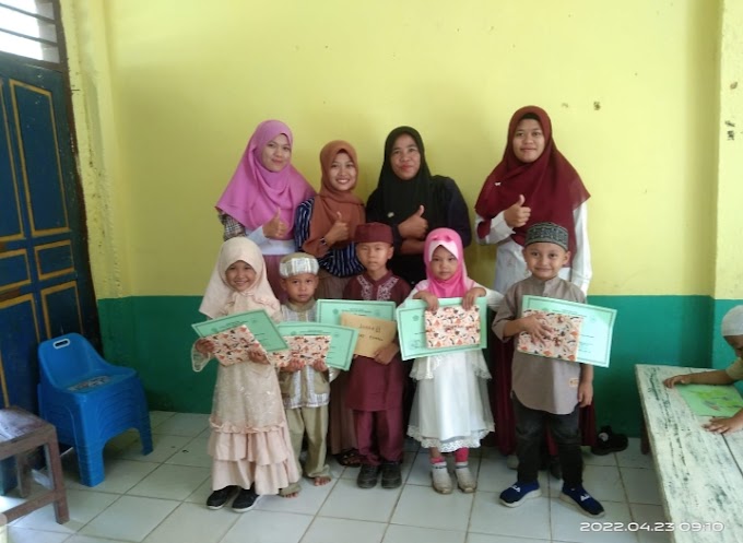 Sabtu, 23 April 2022 pembagin hadiah anak anak TK Arafah memperingati bulan suci ramadhan