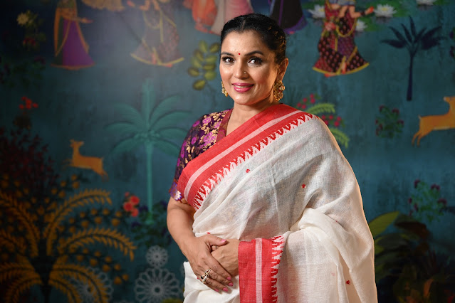 White and red khadi saree