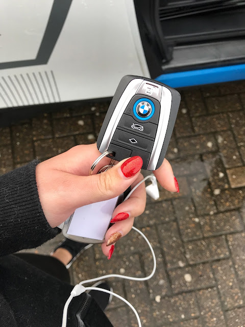 White BMW i3 Electric Car key fob