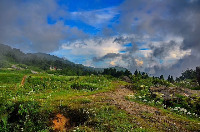 Tiger Hill | Darjeeling |