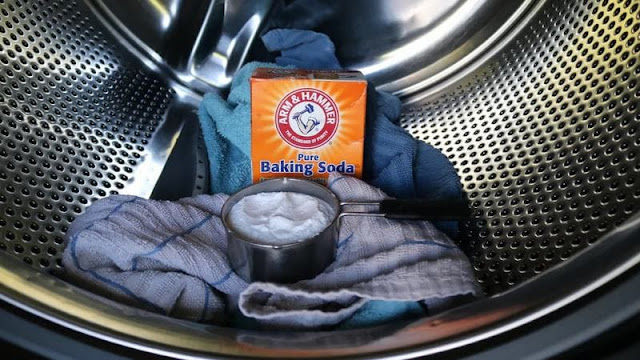 Vệ sinh máy giặt bằng baking soda