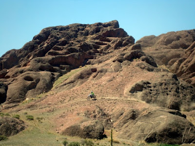 Se viene el ENDURO de APE a Piedra del Aguila.-