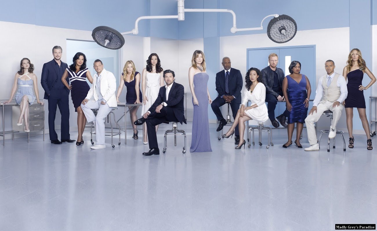 Grey's Anatomy - Season 7 - Cast Promotional Group Photo (Larger)