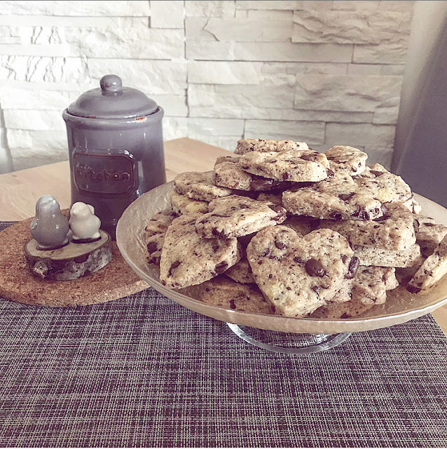 ricetta per fare i biscotti con gocce di cioccolato