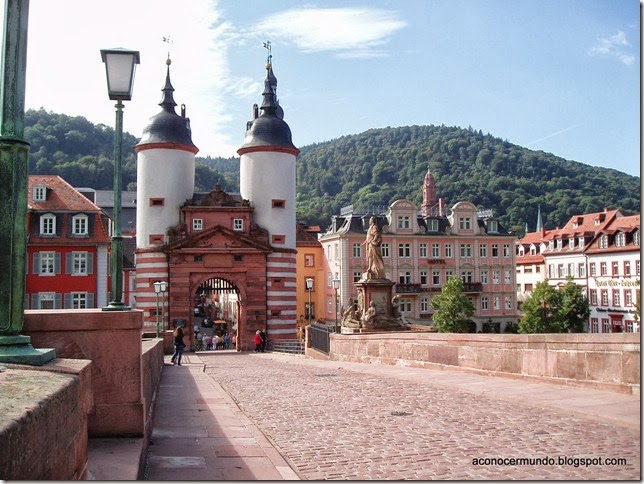 28-Heidelberg. Puente de Karl Theodor (Alte Brucke) y Karlstor - P9020078