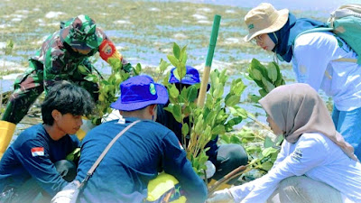 Bank NTB Syariah dan YPPKL Sambelia Tanam 10 Ribu Bibit Mangrove di Gili Petagan   