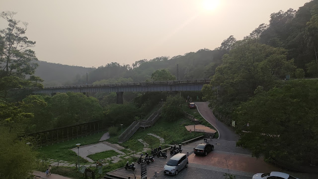 停車場 - 龍騰斷橋