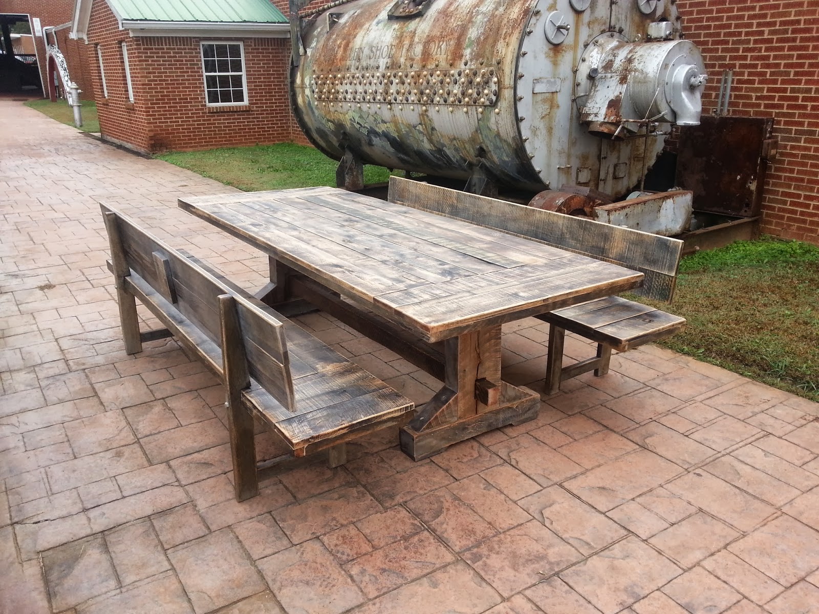  Rustic Tables: The Emerson Rustic, Oak Reclaimed Trestle Dining Table