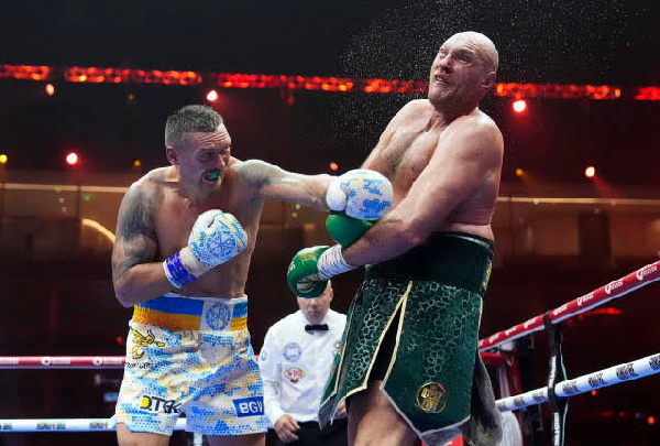  Bondia Tyson Fury Achezea Kichapo Kwa Oleksandr Usyk