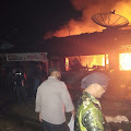 Dua Bar di Lokalisasi Bukit Maraja Terbakar, Kapolsek Bangun Gerak Cepat Berikan Bansos