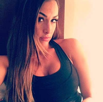 WWE Beautiful Diva "Nikki Bella" HD Wallpapers